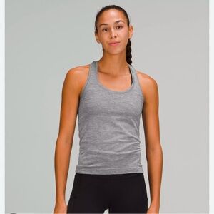 Lululemon swiftly tech 2.0 size 4 racer back race length in Tetra Stripe